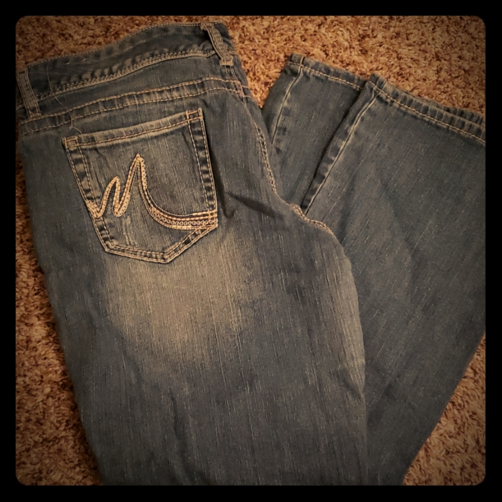 Maurices Jean's Womens bootcut size 13/14 short